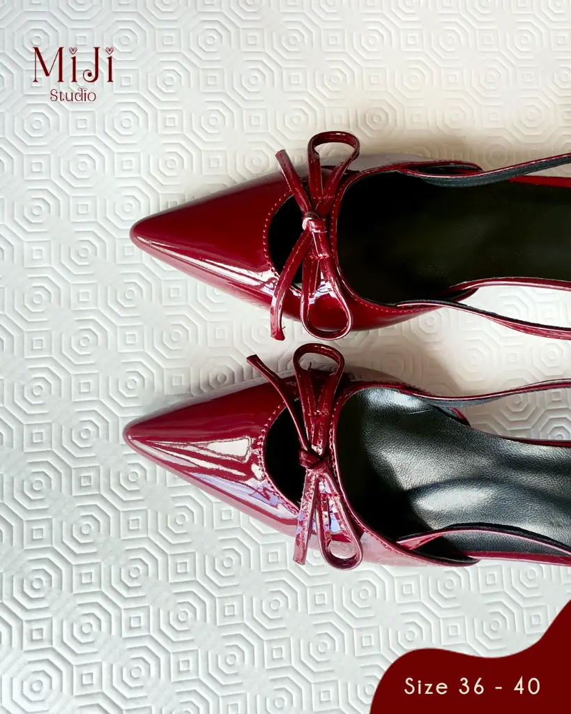 Lily Muse 6 ADJ.webp