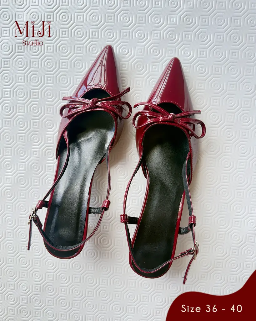 Lily Muse 3 ADJ.webp